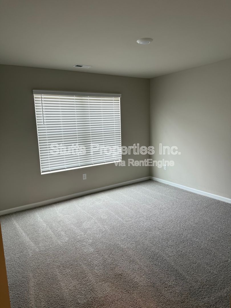 315 Skycomish Road Decatur, AL 35603 (3BD/2.5BA) property image