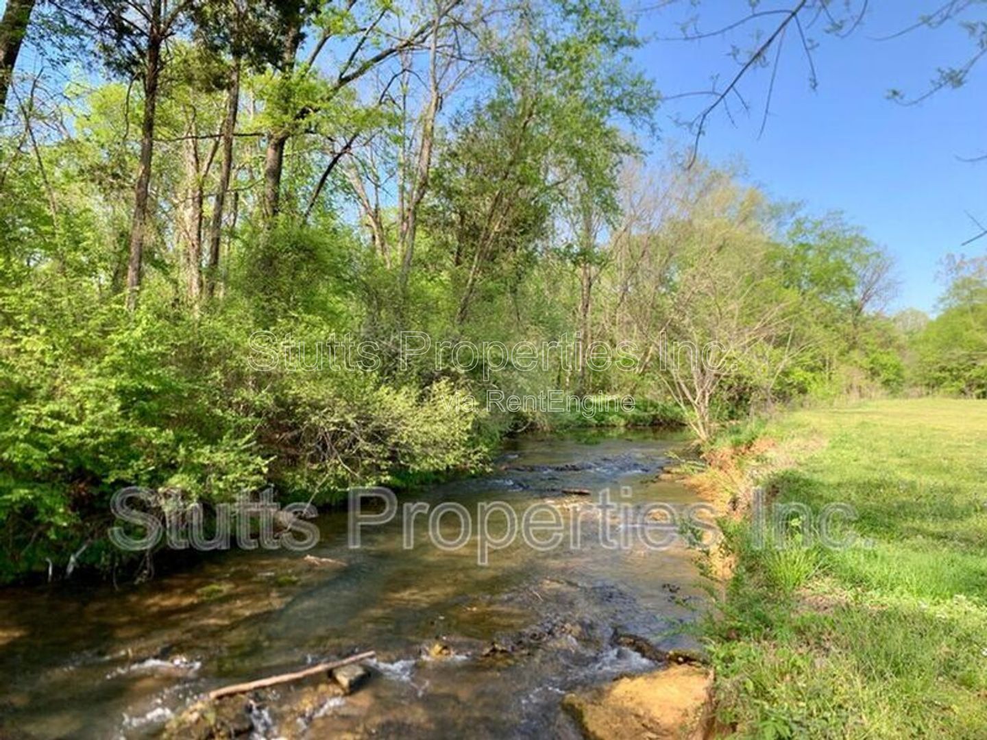 2424 Roberts Lane Unit C-33 Florence, AL 35630 (2BD/2BA) property image
