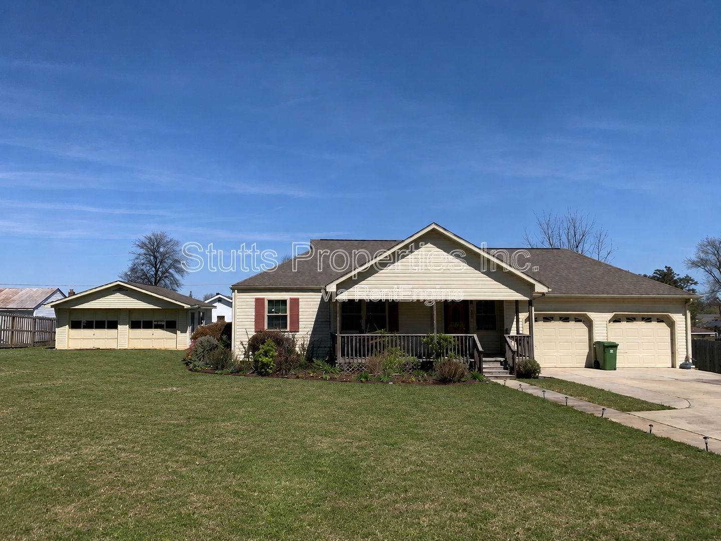 705 Courtland Ave. Muscle Shoals, Al 35661 (3BD/2BA) property image
