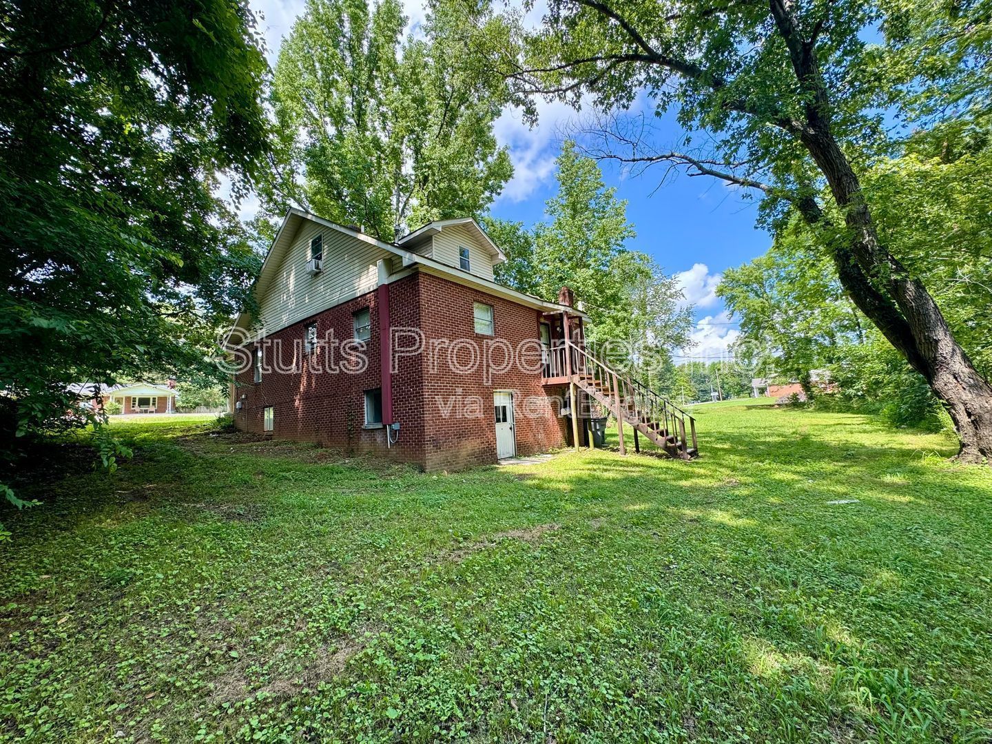 237 CR 457 Florence AL, 35633 (3BD/2BA) property image