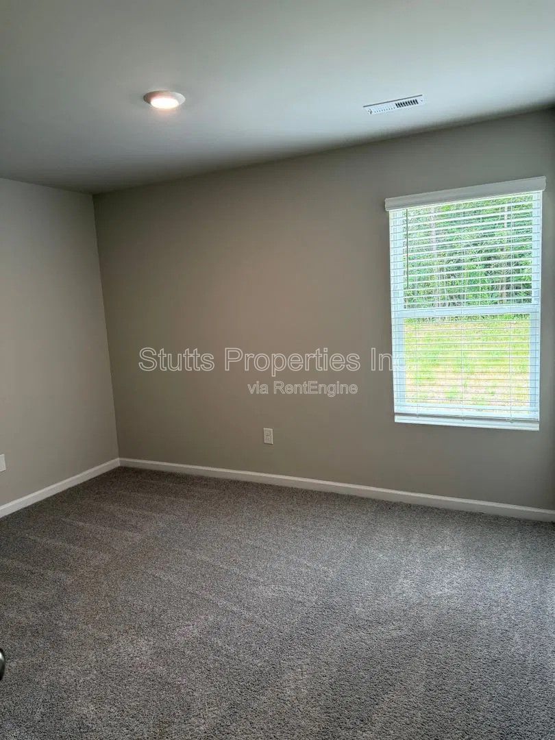 319 Skycomish Road Decatur, AL 35603 (3BD/2.5BA) property image