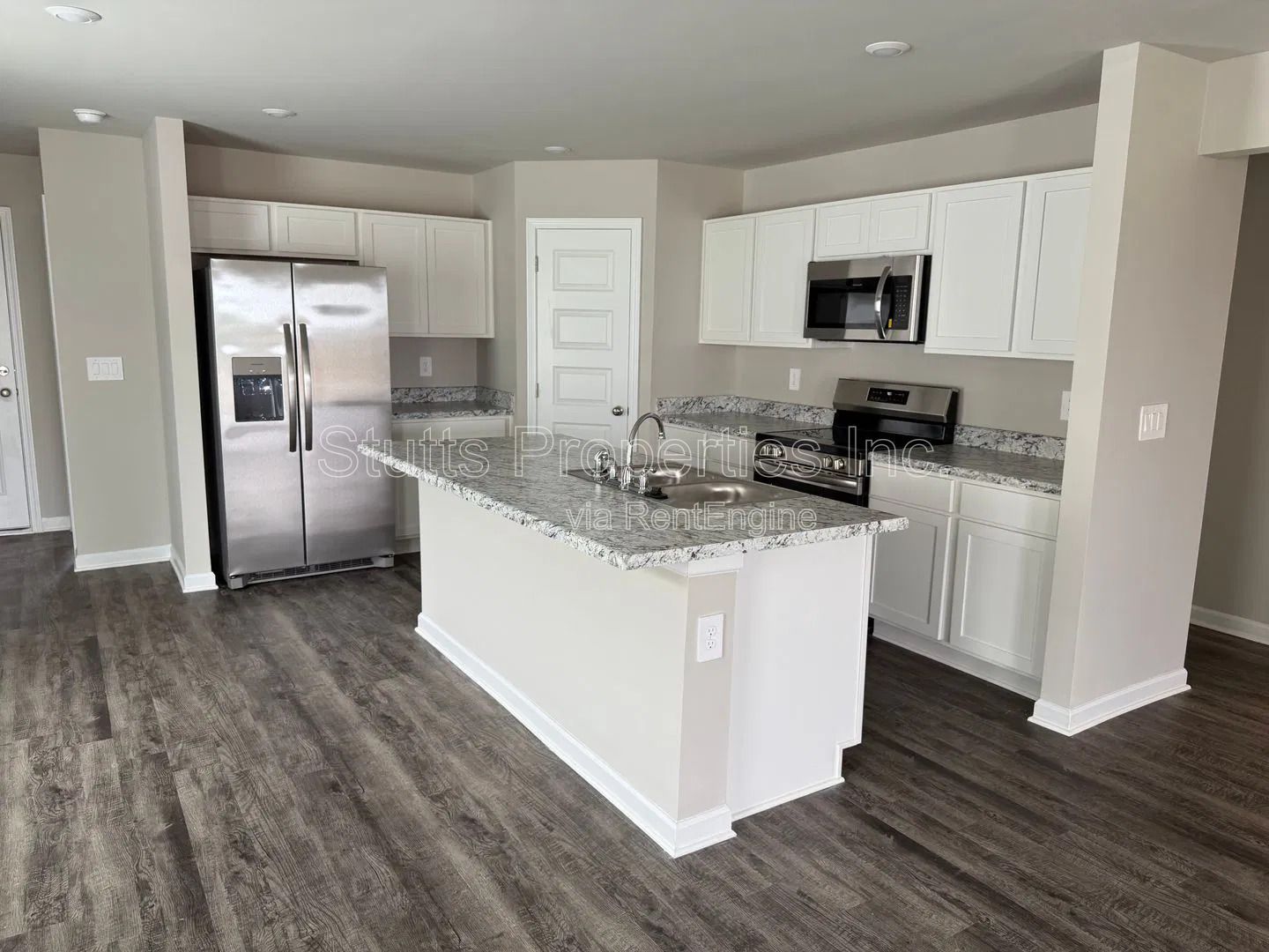 4130 White River Decatur, AL 35603 (3BD/2BA) property image