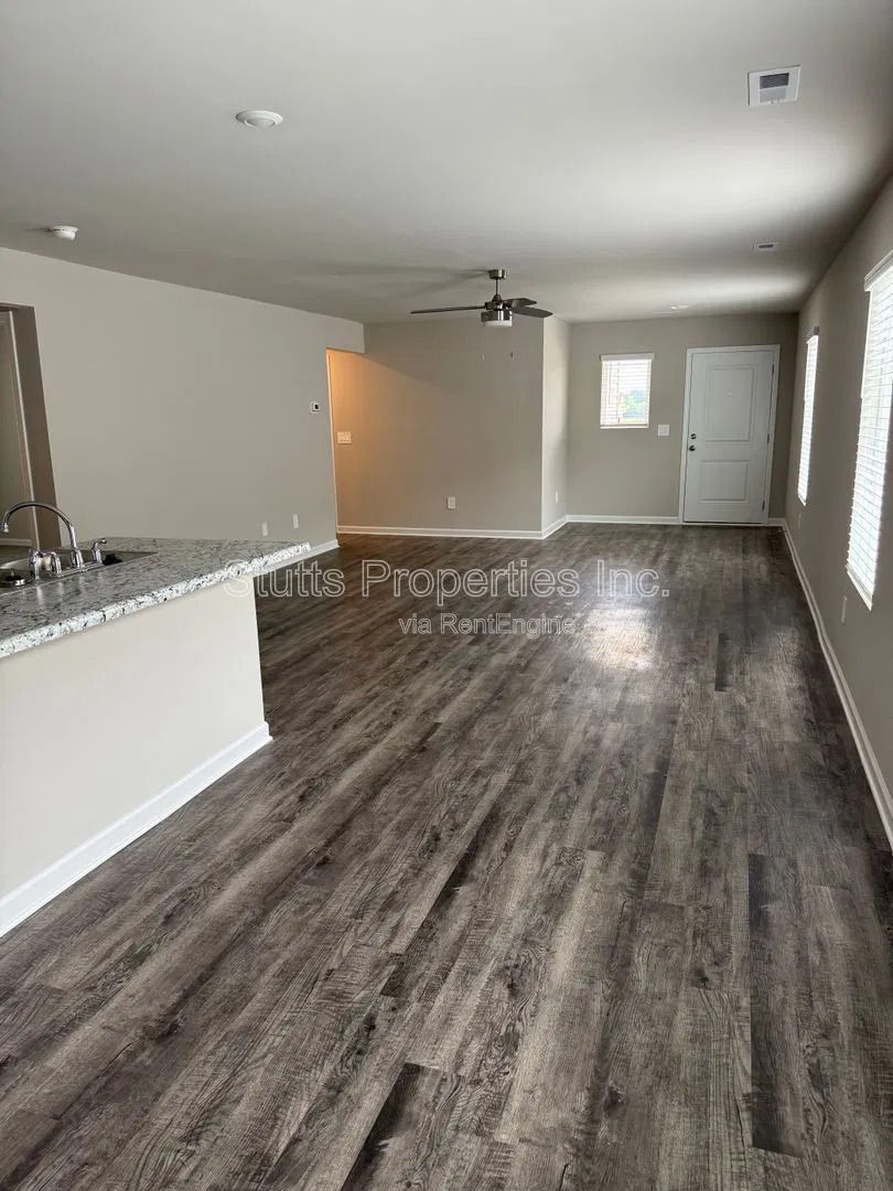 4130 White River Decatur, AL 35603 (3BD/2BA) property image