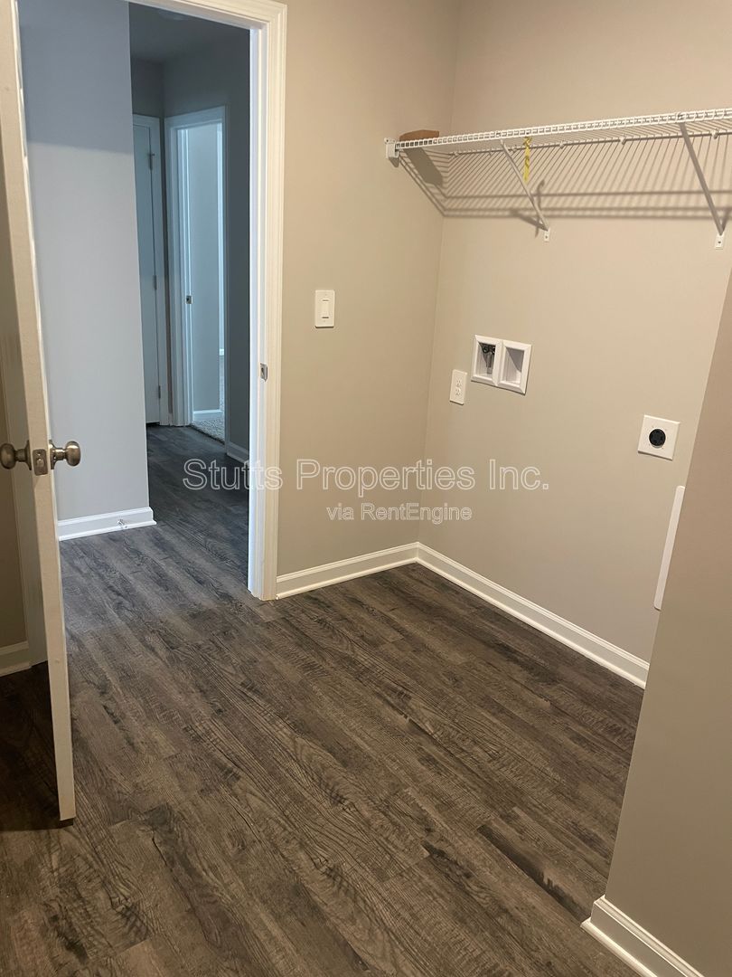 223 Faded Rose Ln. Toney, AL 35773 (3BD/2BA) property image