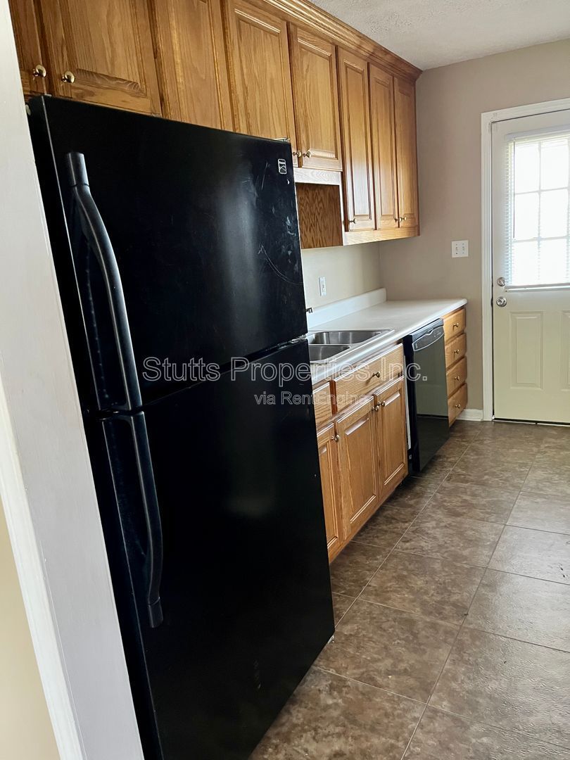 410 Unit D, E. Jackson Avenue Muscle Shoals, AL 35661 (3BD/ 2BA) property image