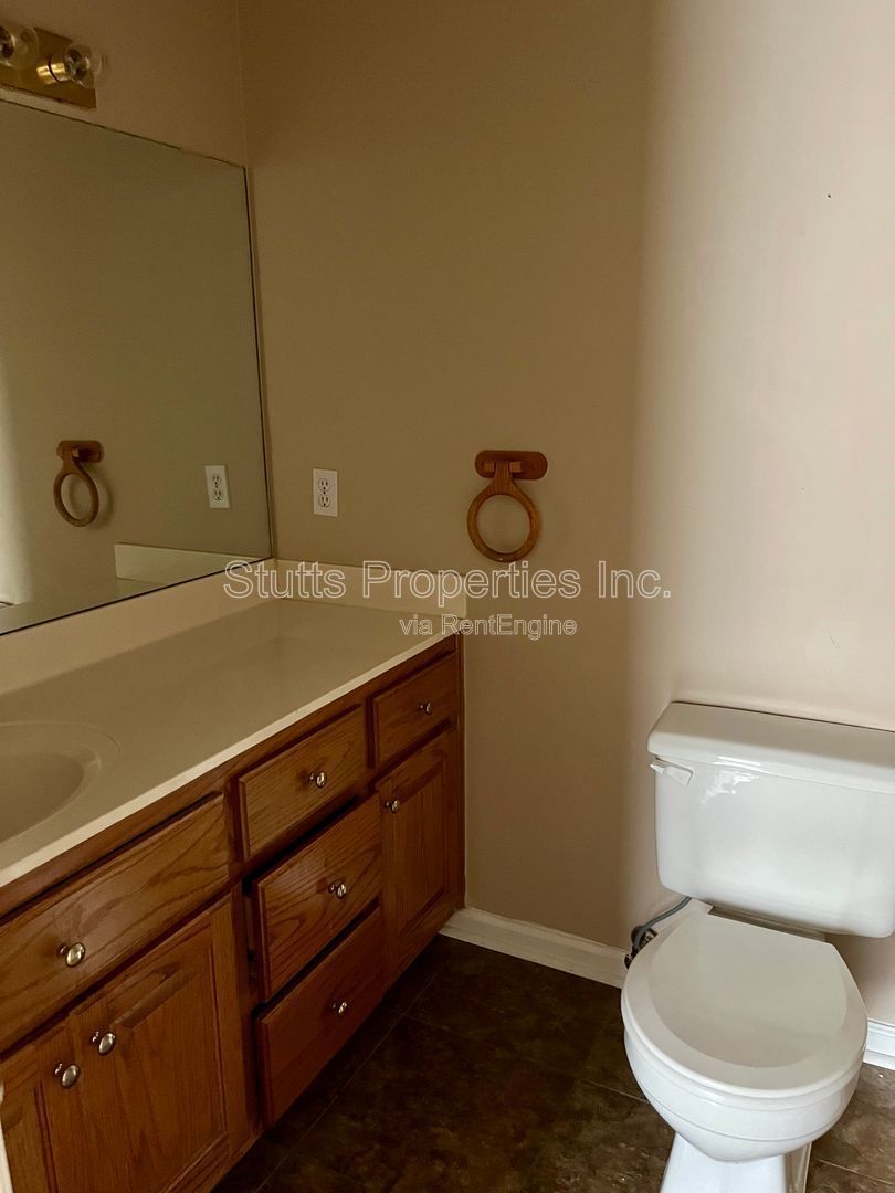 410 Unit D, E. Jackson Avenue Muscle Shoals, AL 35661 (3BD/ 2BA) property image