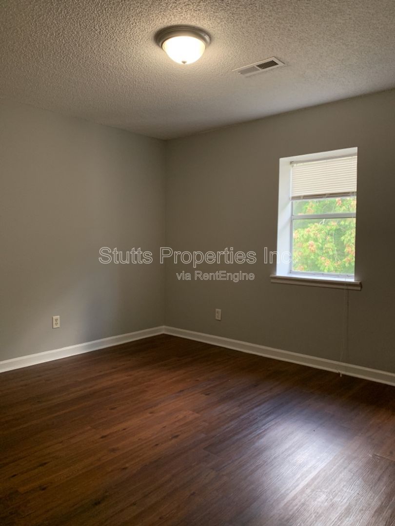 108 Watts Bar St. Unit 3, Sheffield, AL 35660 (2BD/1.5BA) property image