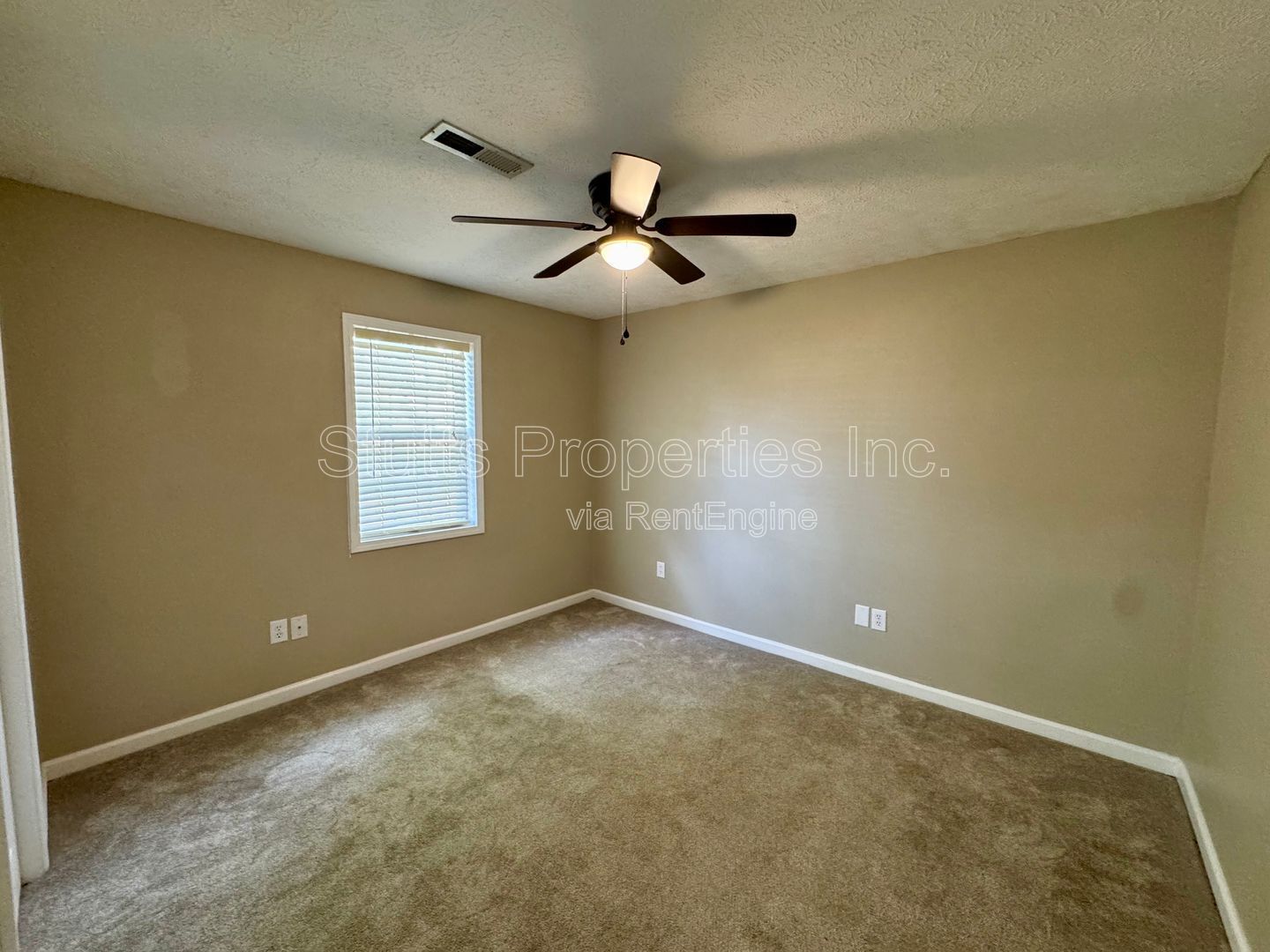 113 Lincoln Ave. Muscle Shoals, AL 35661 (3BD/ 2BA) property image