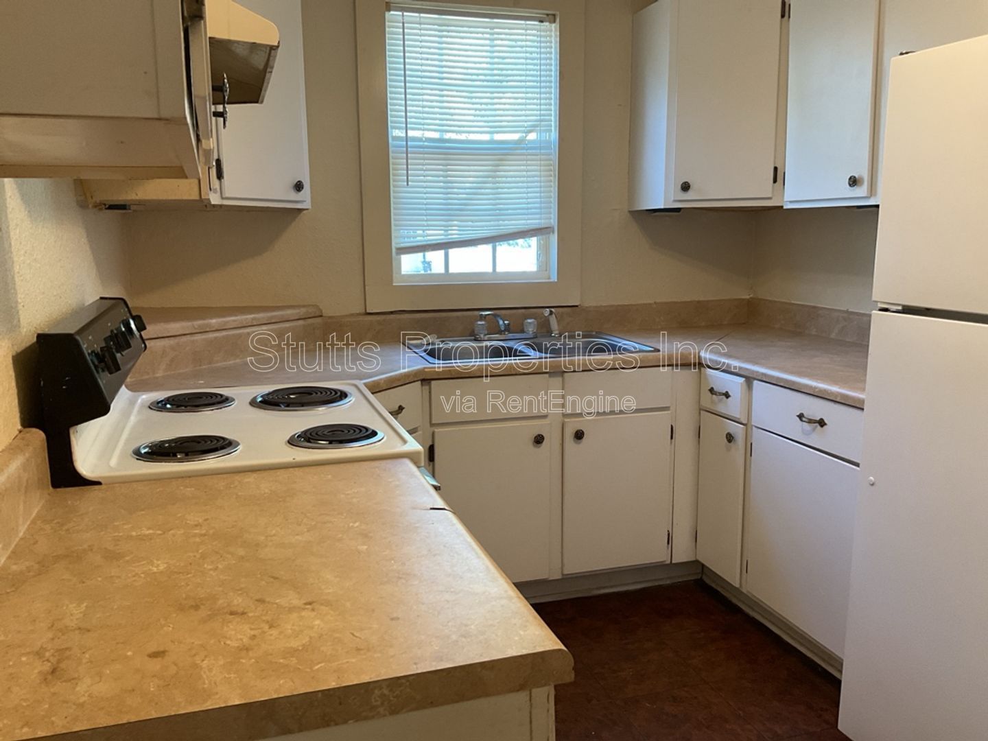 2001 Midway Street Florence Alabama 35630 (2BD/1BA) property image