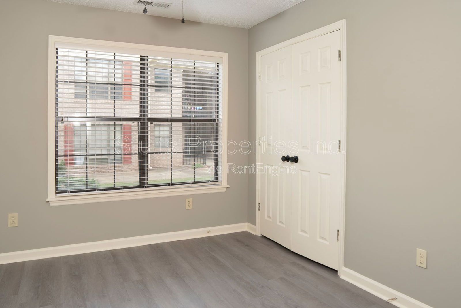 2424 Roberts Lane Unit I-79 Florence, AL 35630 (2BD/2BA) property image