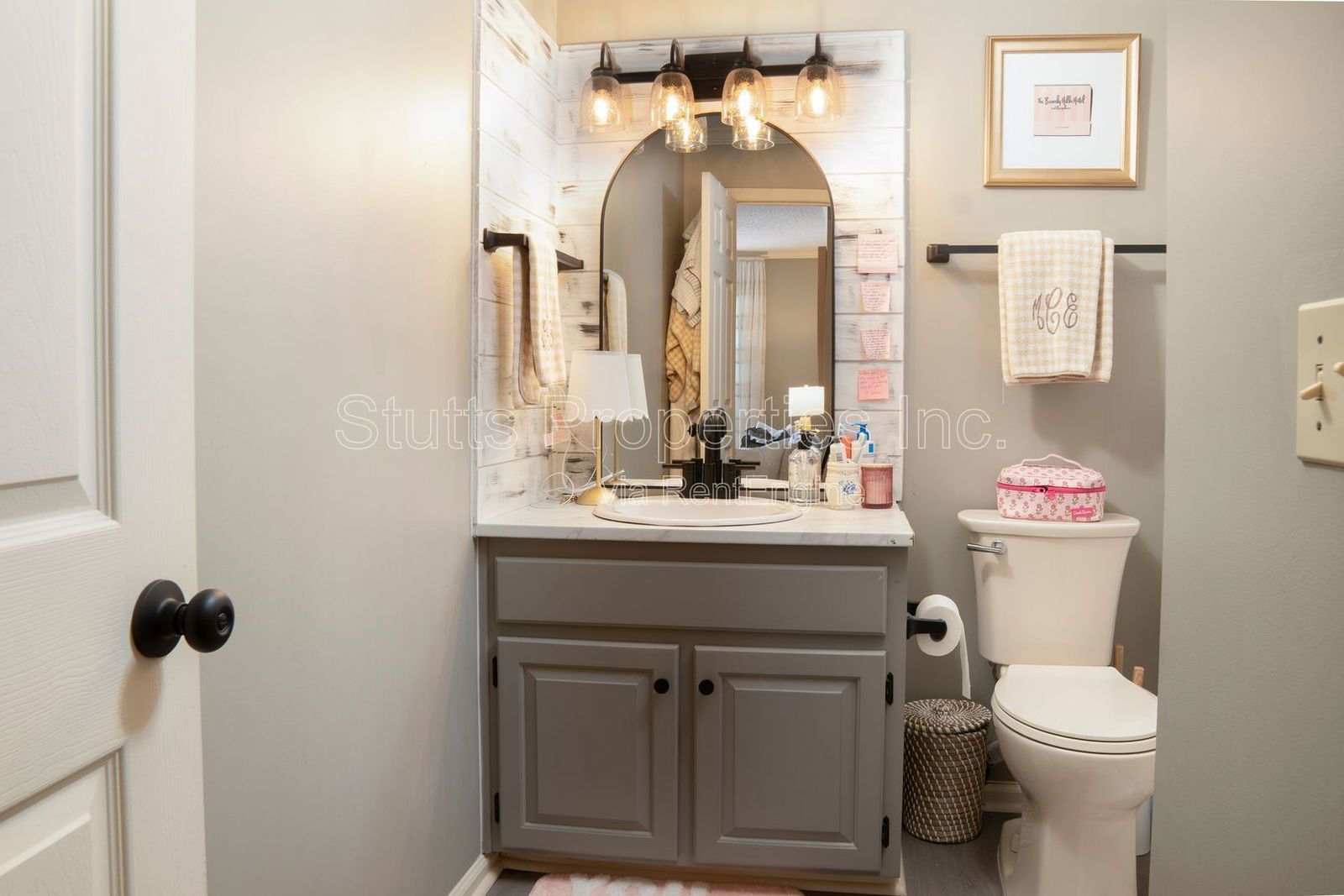 2424 Roberts Lane Unit D-48 Florence, AL 35630 (2BD/2BA) property image