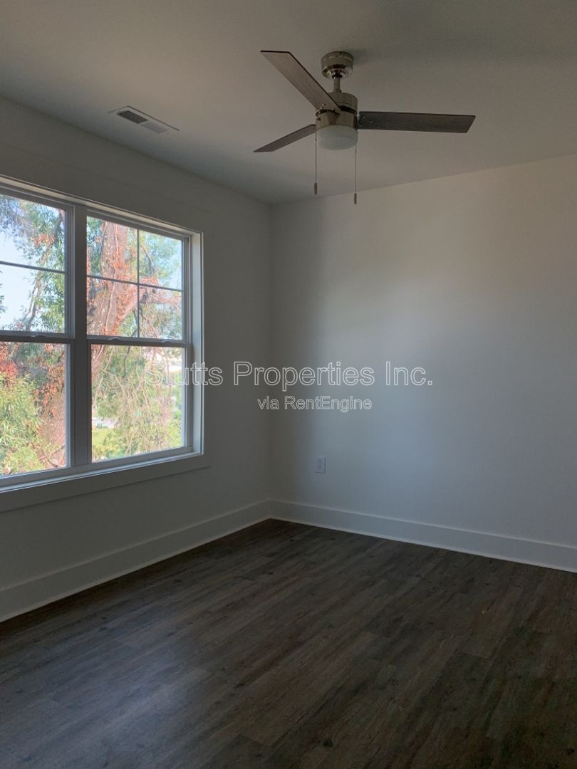 223 Virginia Avenue Florence AL 35630 (3BD/3.5BA) property image