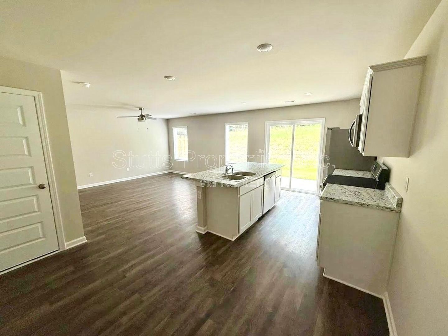 319 Skycomish Road Decatur, AL 35603 (3BD/2.5BA) property image