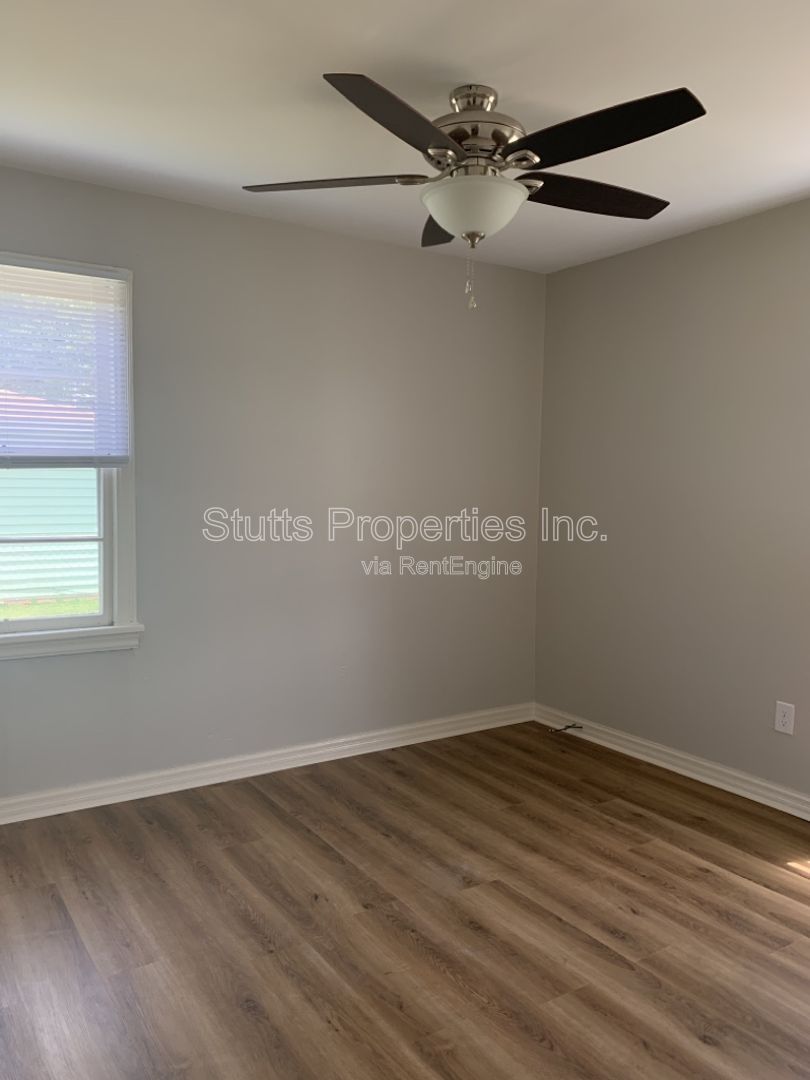 802 Irene St. Tuscumbia, AL 35674 (3BD/2BA) property image