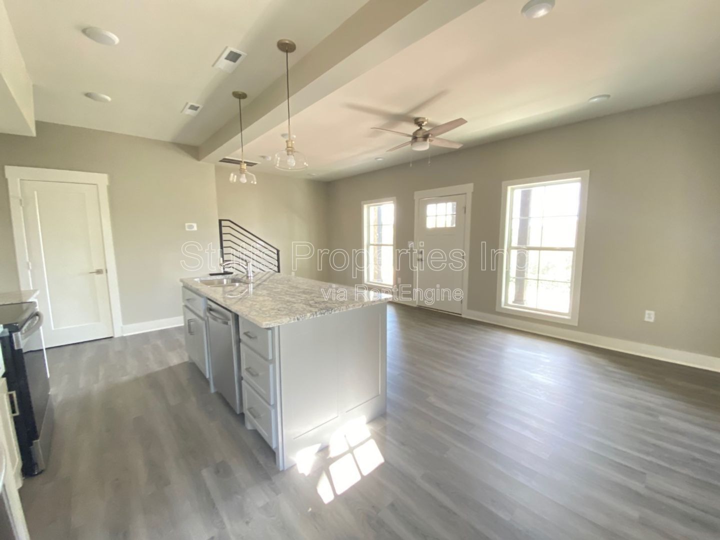 213 Virginia Avenue Florence AL 35630 (3BD/3.5BA) property image