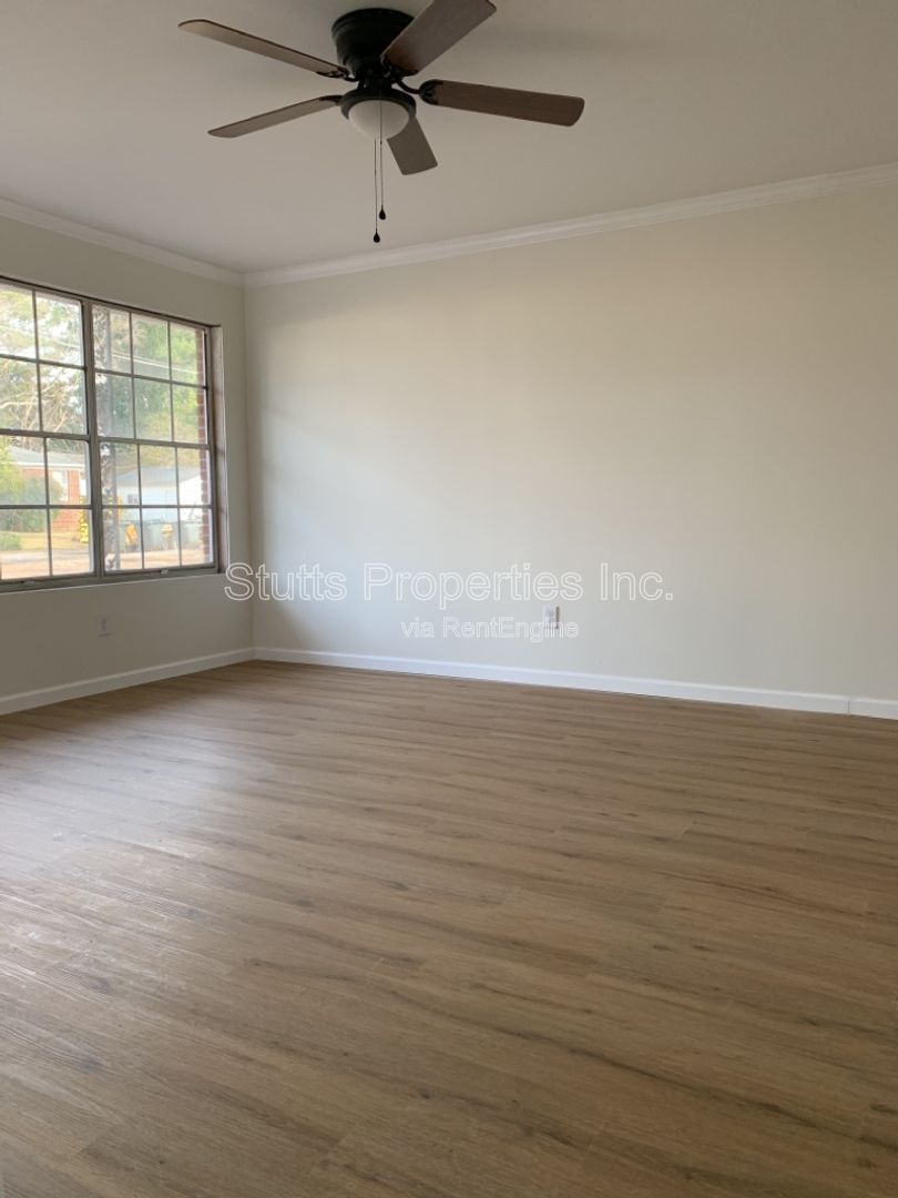 927 Sherrod Ave Unit 6 Florence, AL 35630 (2BD/1BA) property image