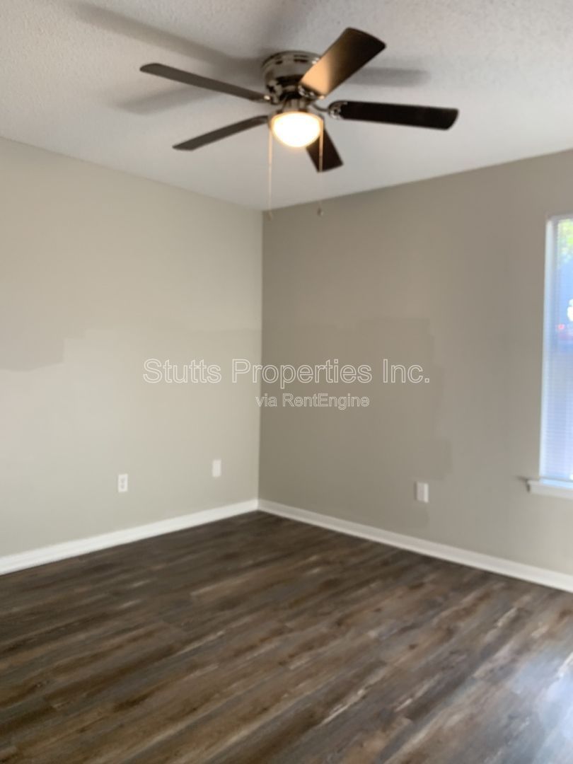 505 Dickson Street Unit B-3 Tuscumbia, AL 35674 (2BD/ 2BA) property image
