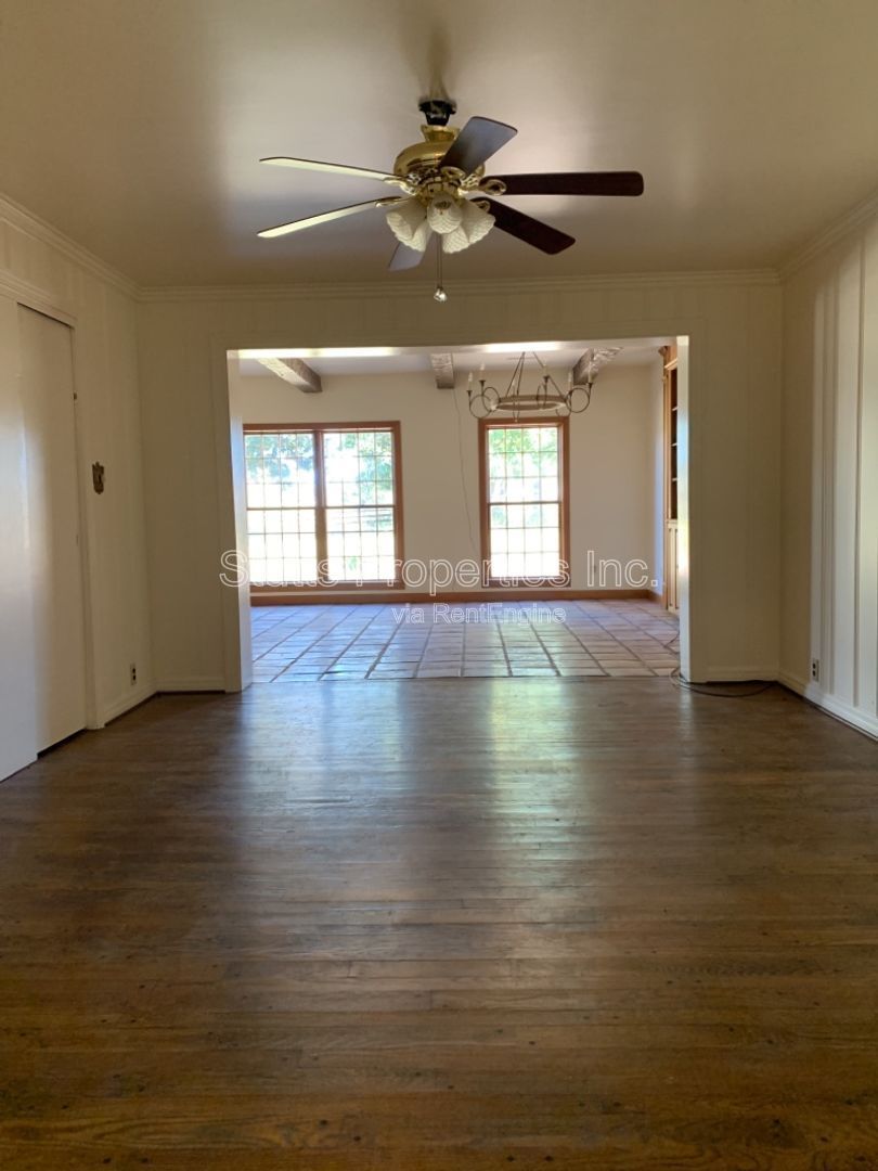 1924 Chisholm Rd. Florence, AL 35630 (3BD/2BA) property image