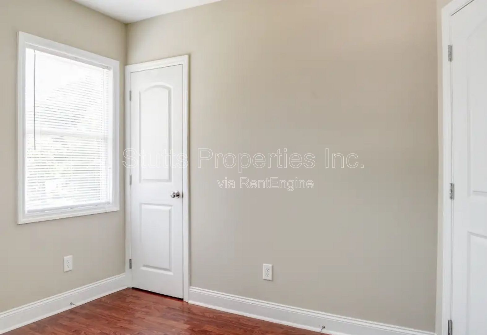 University 32 Apartments-1246 Graham Avenue  Unit 20 Florence Alabama 35630 (2BD/1BA) property image