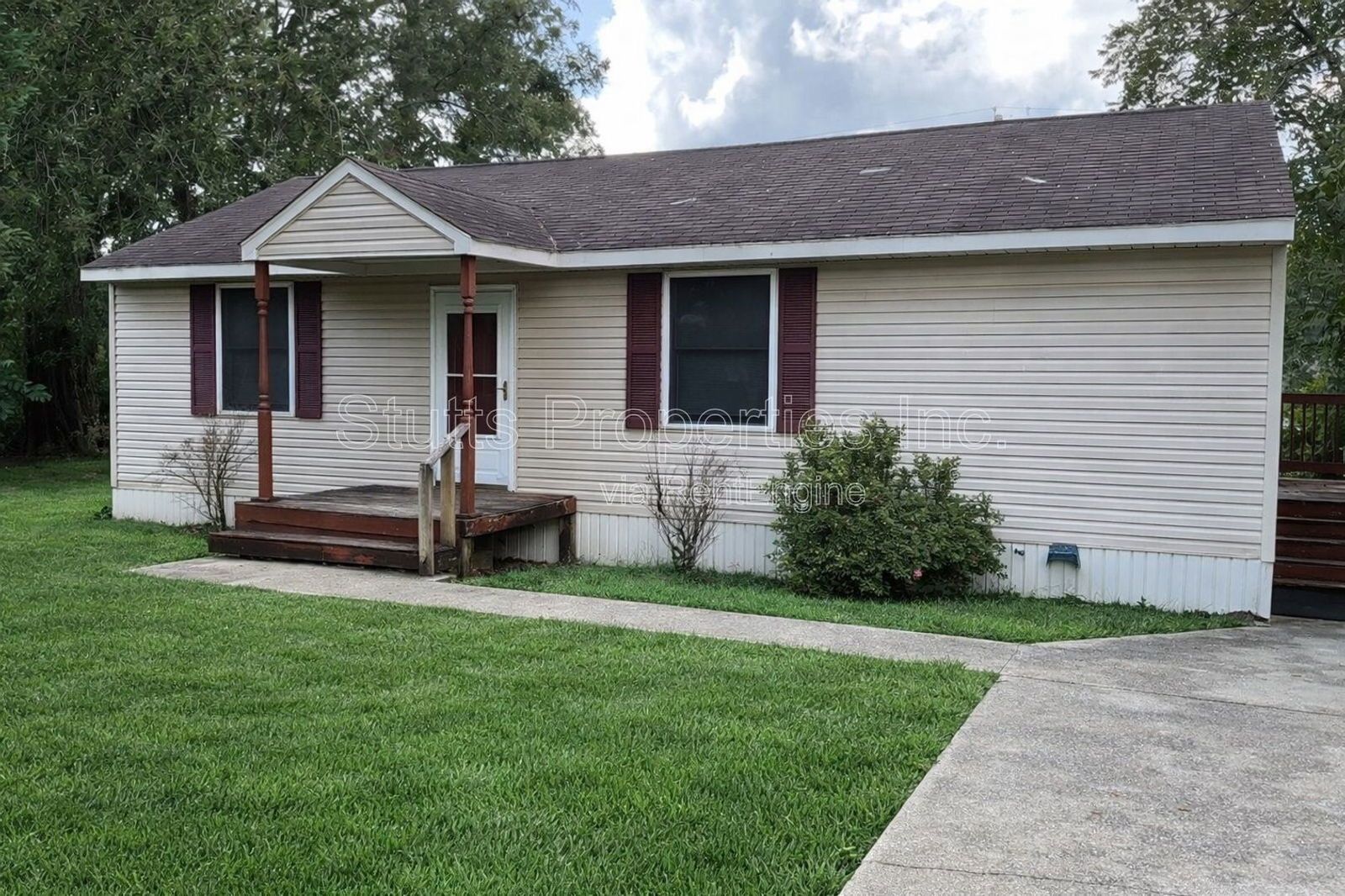 14 Winston Sq. Tuscumbia, AL 35674 (2BD/1.5BA) property image