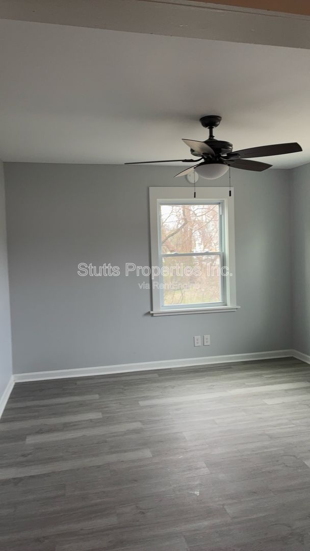 2410 Veterans Dr. Florence, AL 35630 property image