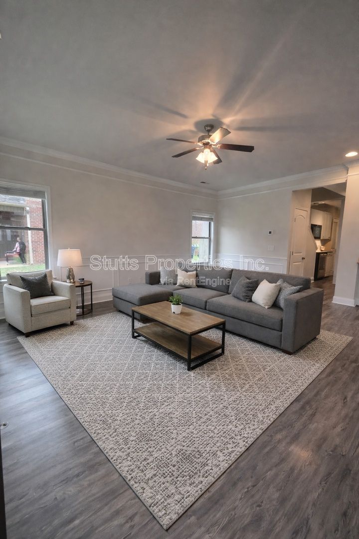 8317 Stillwater Cir NW, Huntsville, AL 35806 property image