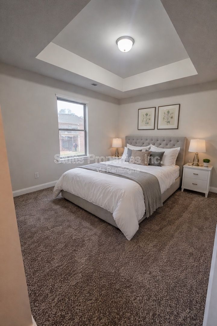 8317 Stillwater Cir NW, Huntsville, AL 35806 property image