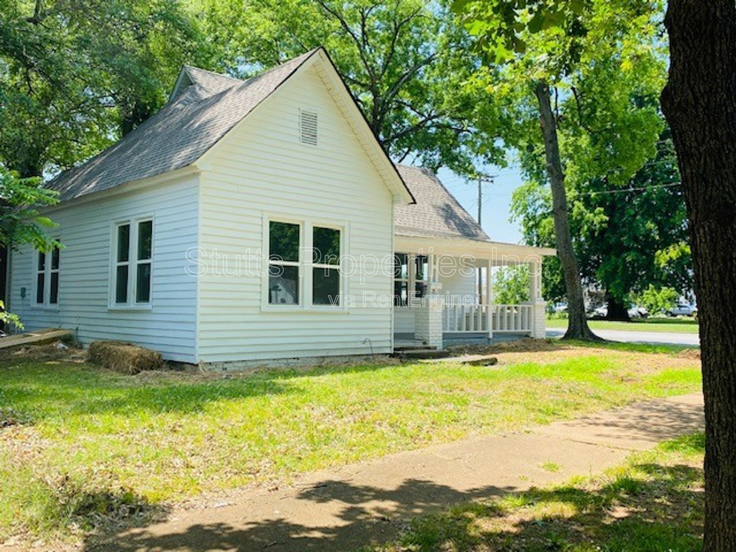 602 E Mobile Street Florence AL 35630 (3BD/2BA) property image