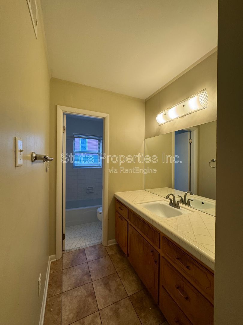 900 Montgomery Ave. Unit 203 Sheffield, AL 35660 (1BD/1BA) property image