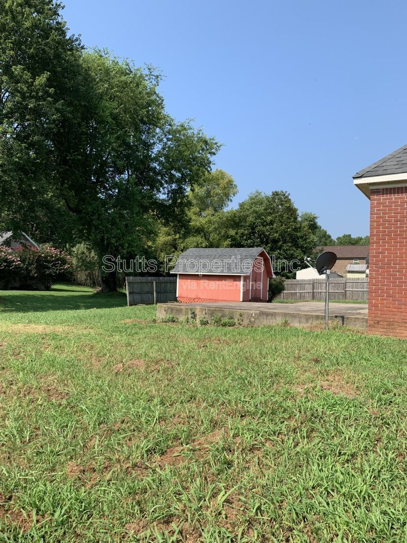 97 N. Bailey Springs Drive Florence, AL 35630 (3BD/2BA) property image