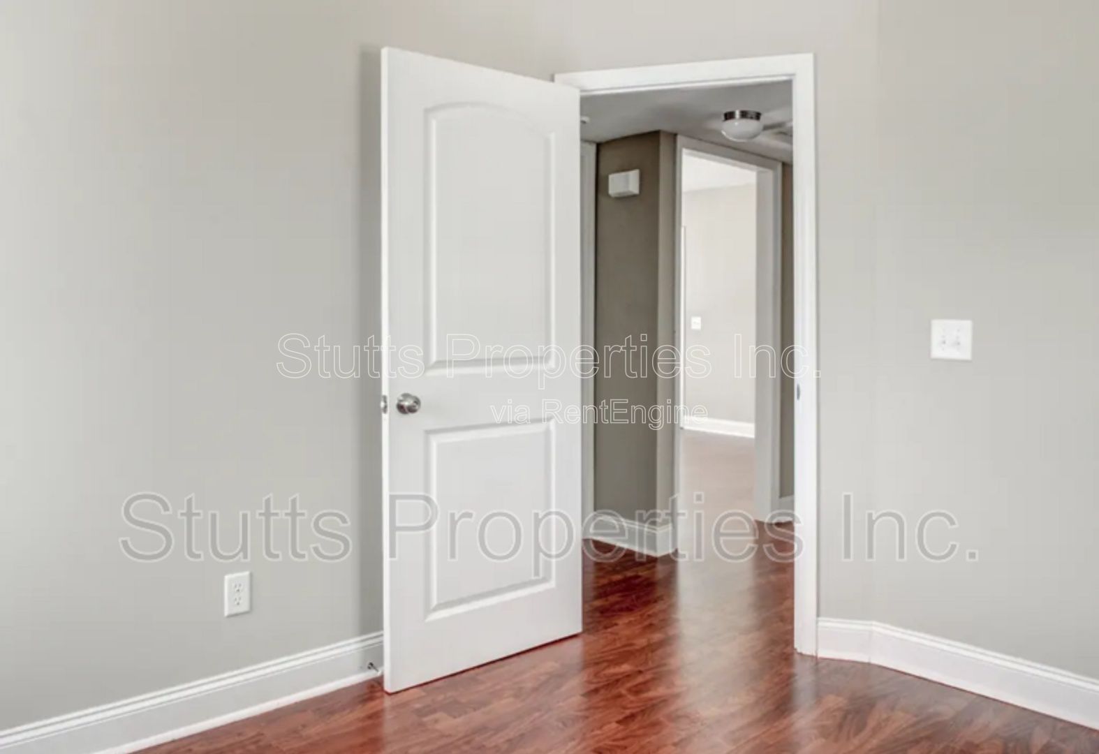 University 32 Apartments-1246 Graham Avenue Unit 8 Florence Alabama 35630 (2BD/1BA) property image