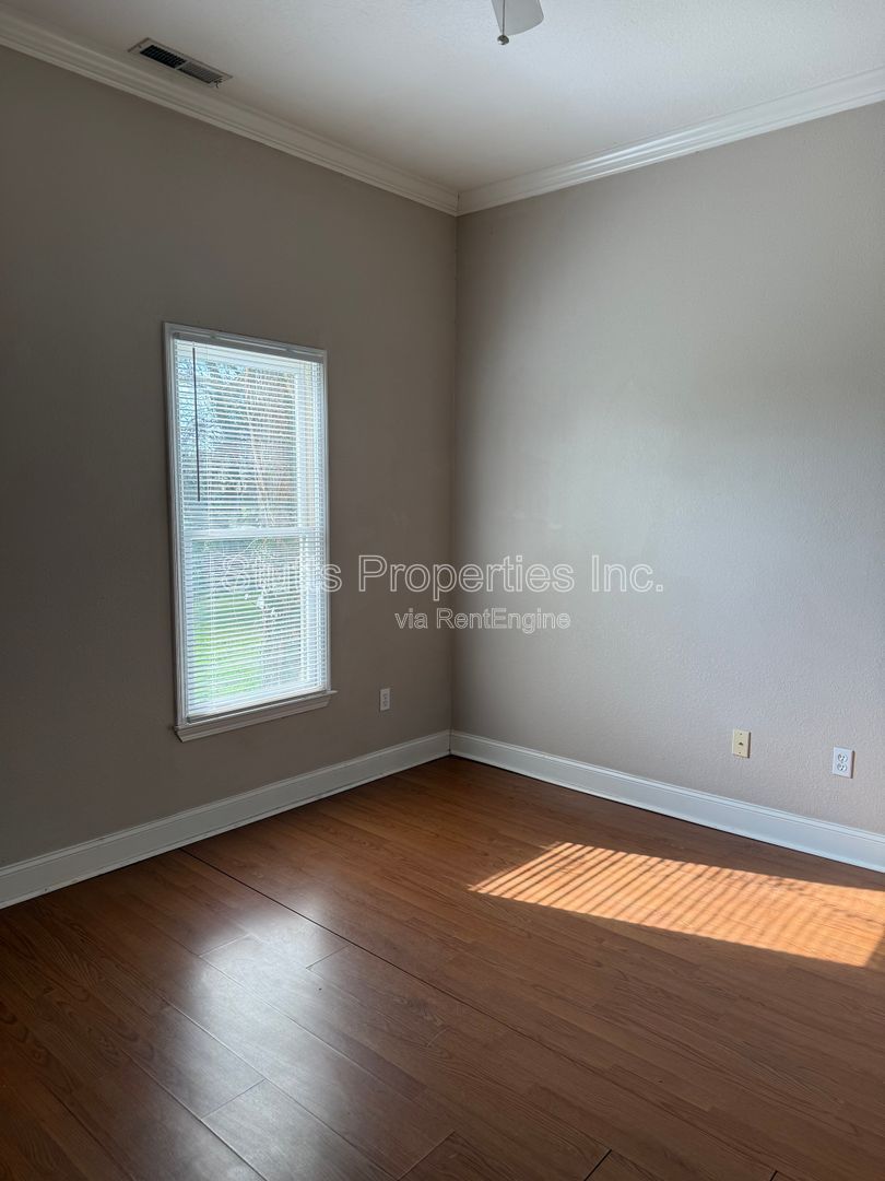 202 South Cave Street #102 property image