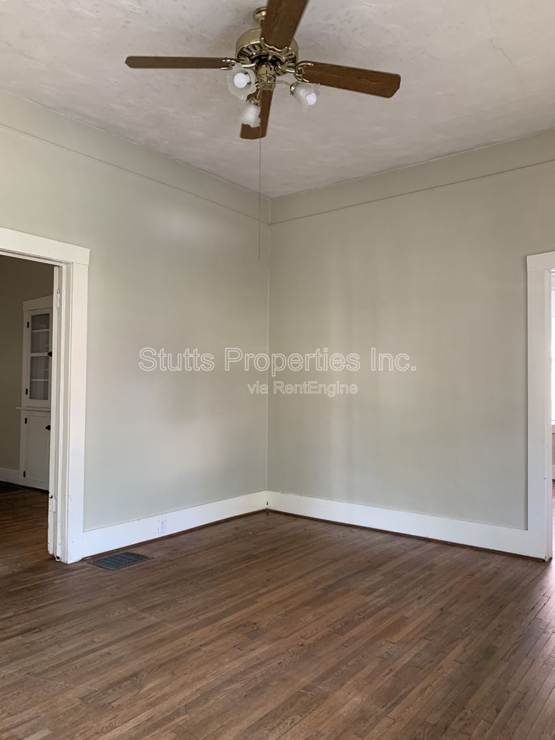 713 Meridian Street Florence AL 35630 ( 3BD/1BA) property image