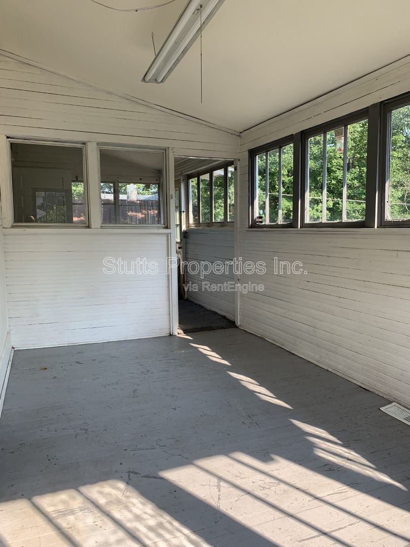 713 Meridian Street Florence AL 35630 ( 3BD/1BA) property image