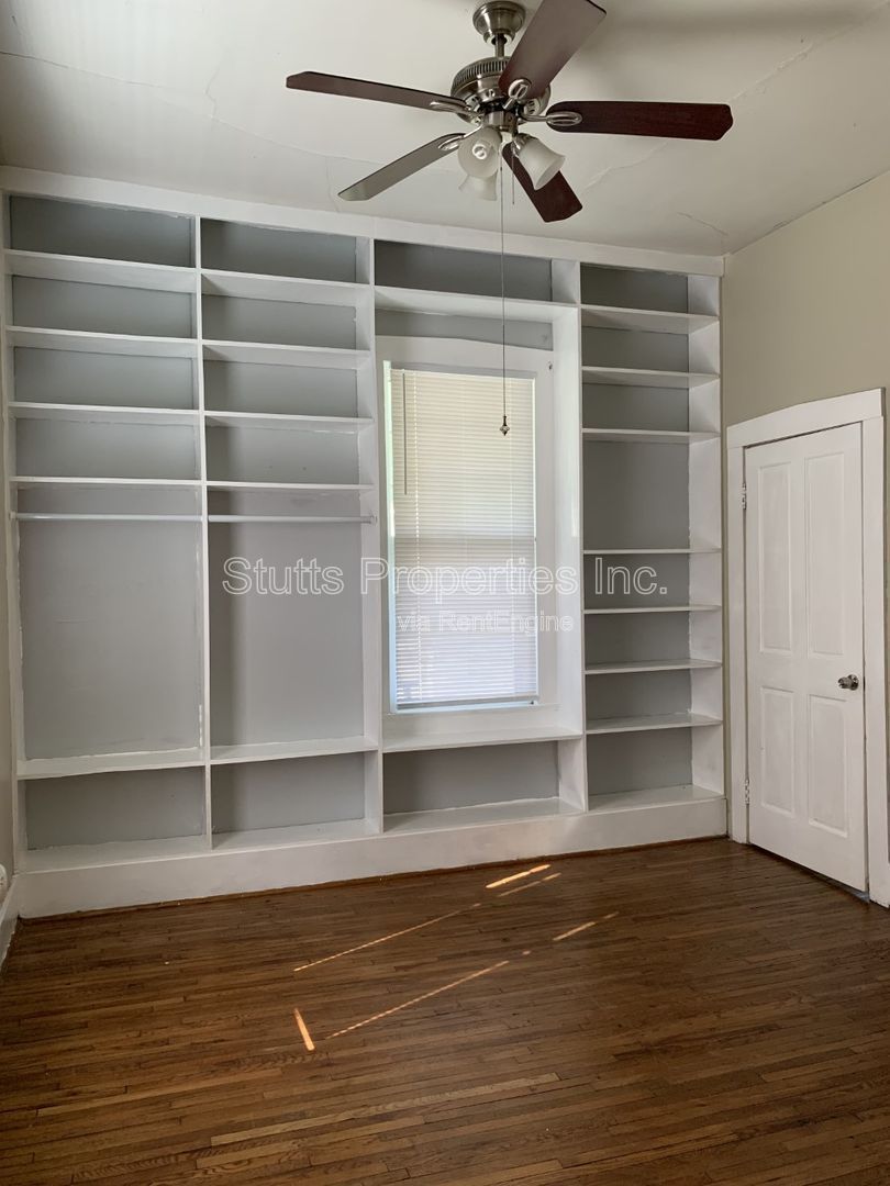 713 Meridian Street Florence AL 35630 ( 3BD/1BA) property image