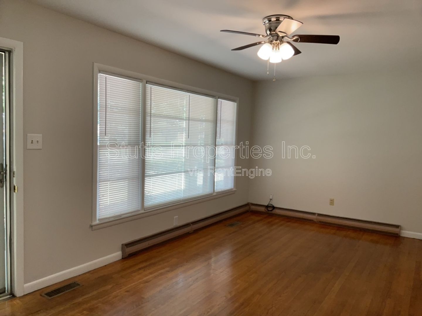 2402 Wellington Street property image