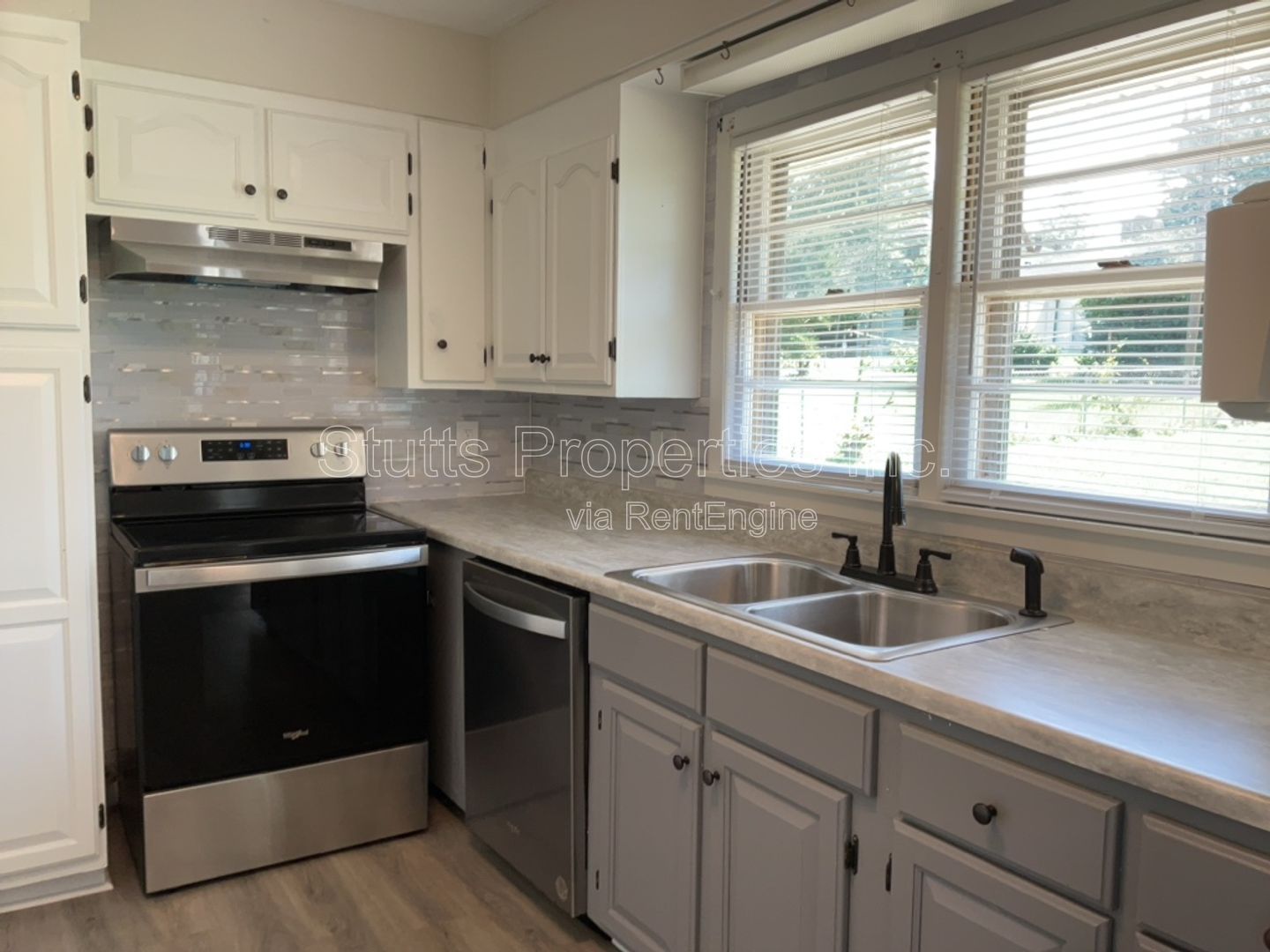 2402 Wellington Street property image