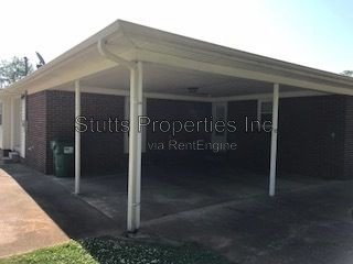 Spacious 4 bedroom 2 bathroom home!!! property image