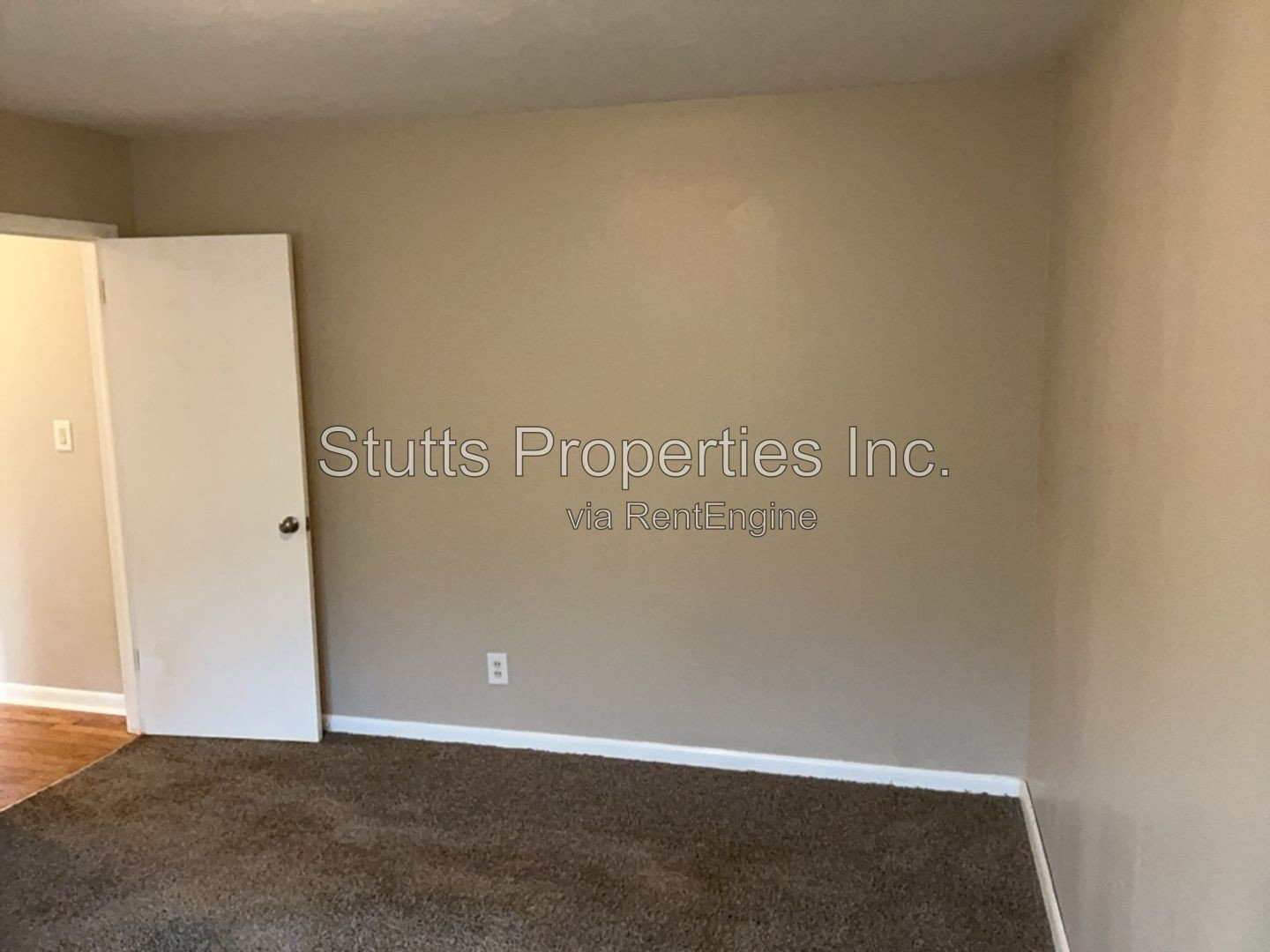Spacious 4 bedroom 2 bathroom home!!! property image
