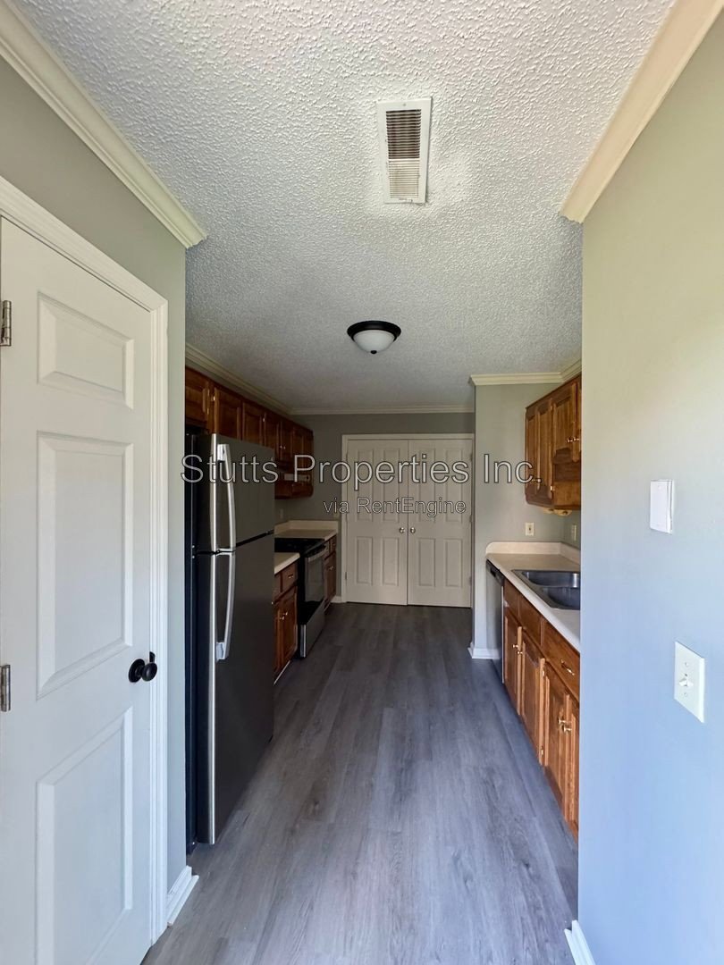 2424 Roberts Lane Unit I-80 Florence, AL 35630 (2BD/2BA) property image