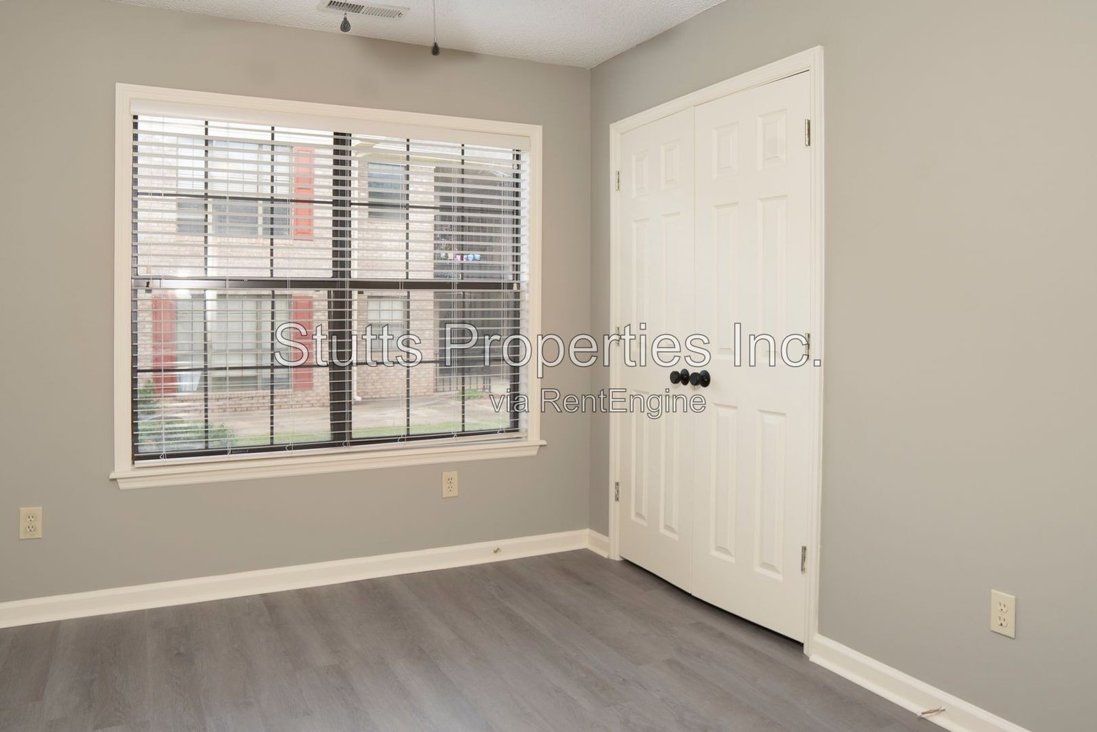 2424 Roberts Lane #L 107 property image