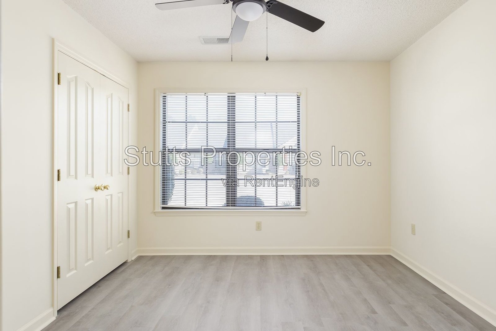 **Newly Renovated, Quiet 2BR/2BA Single Level Apartment With Creekside View in Florence ** property image