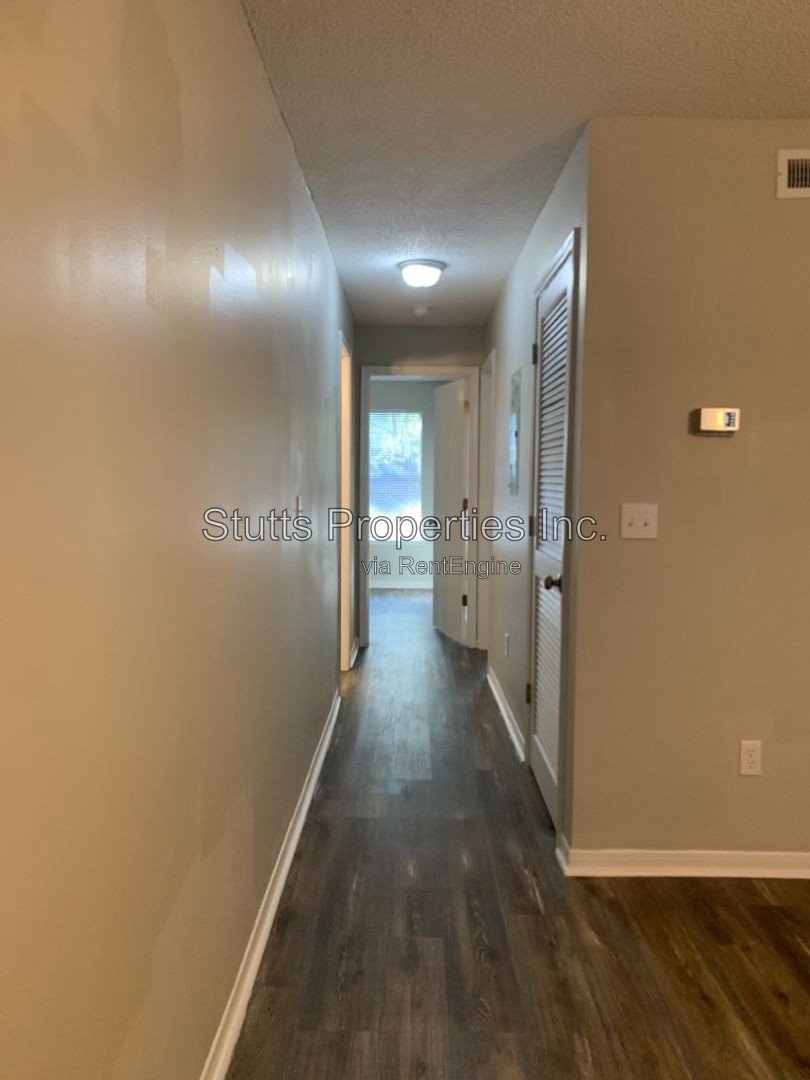 505 Dickson Street Unit B-7 Tuscumbia, AL 35674 (2BD/2BA) property image