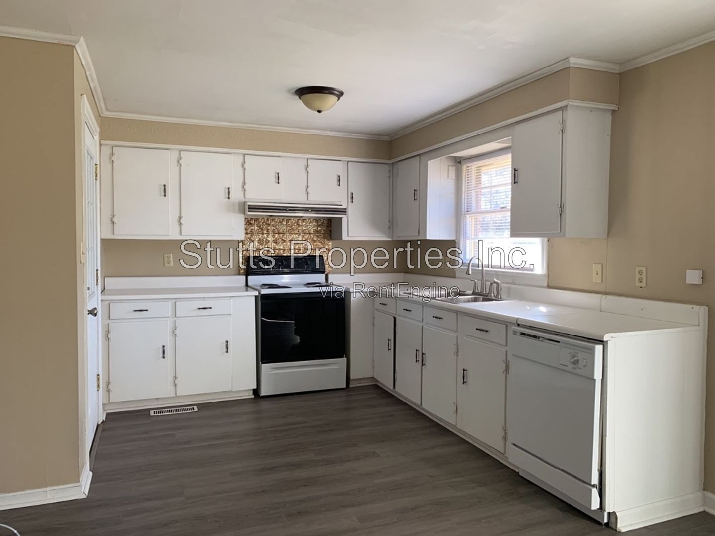 118 Shoals Blvd. Florence, AL 35630 (3BD/2BA) property image