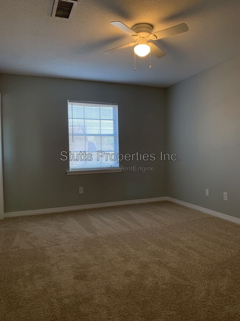 1975 Darby Drive Unit A6 Florence, AL 35630 (2BD/1.5BA) property image