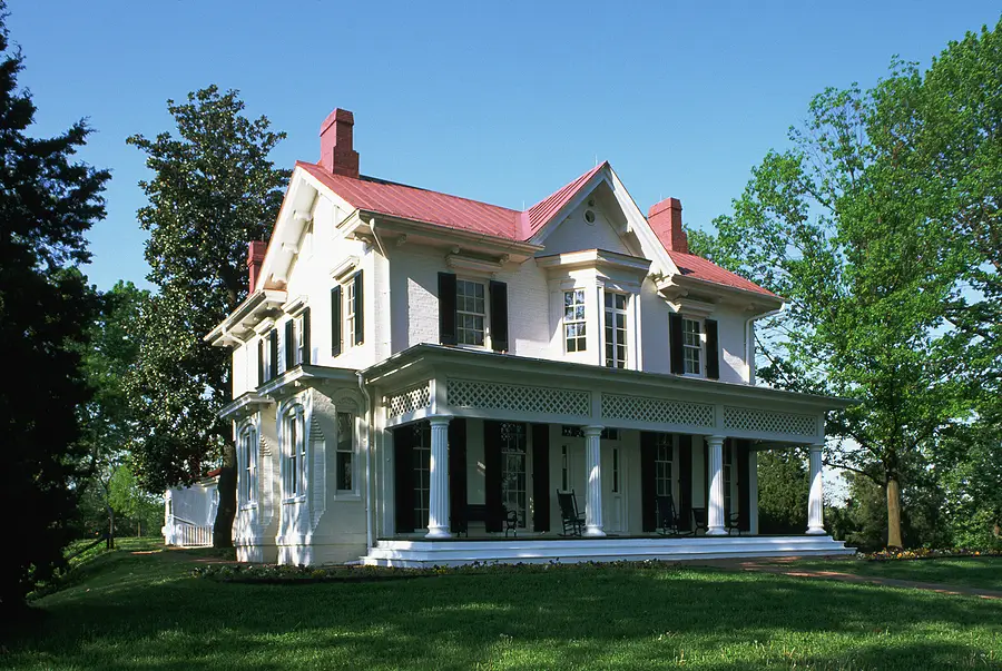 Home for Sale in Hampton Cove Alabama