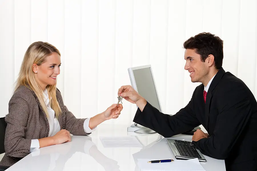 Understanding Tenant Credit Reports: What to Look For Beyond the Score